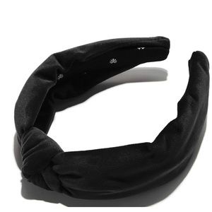 Lele Sadoughi Jet Velvet Headband